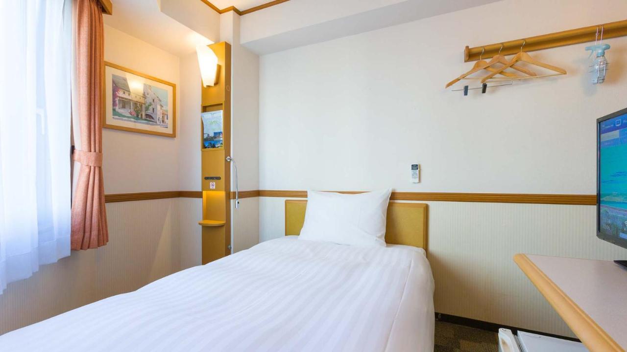 Toyoko Inn Tokyo Akiba Asakusabashi-Eki Higashi-Guchi Екстериор снимка